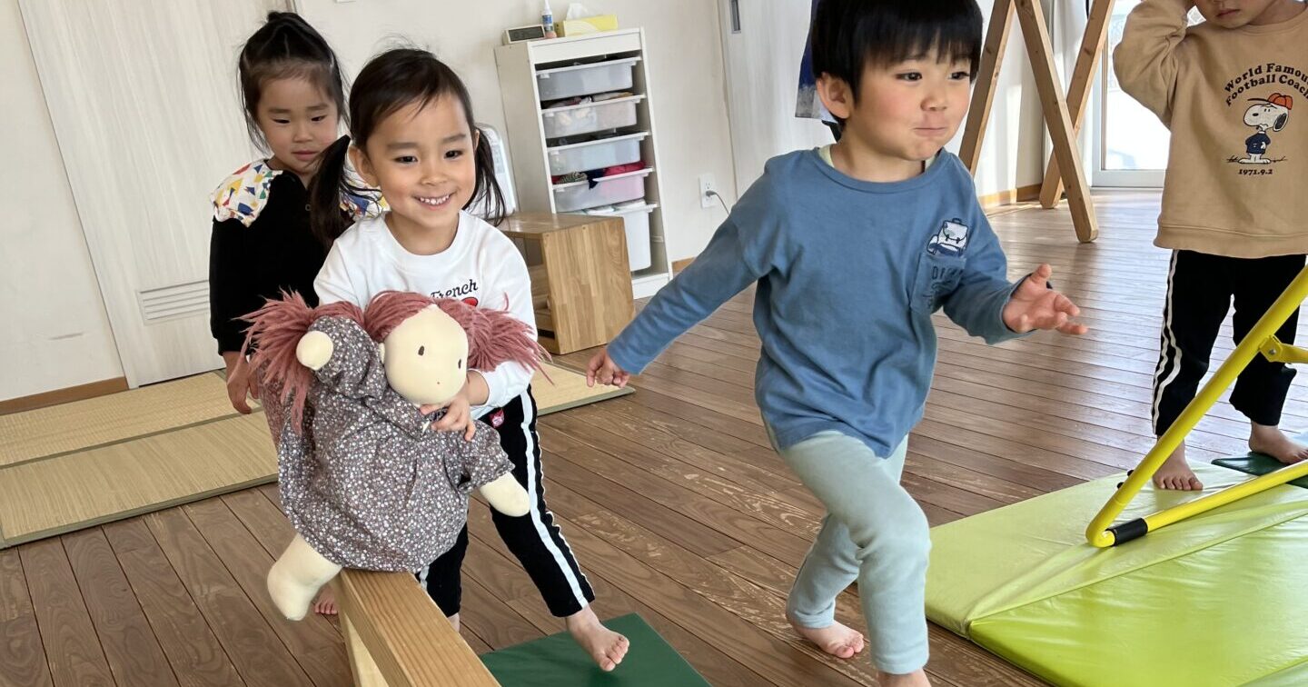 コーナーにわかれて