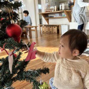 ツリーをかざろう